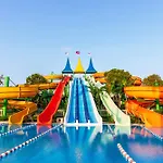منتجع Crystal Centro - Ultimate 5*