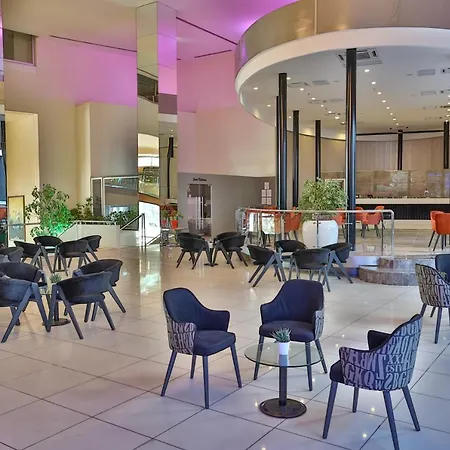 Crystal Centro Pearl Collection Resort