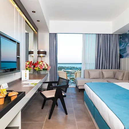Crystal Centro Pearl Collection Antalya
