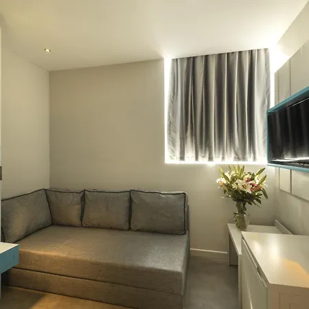 Crystal Centro - Ultimate