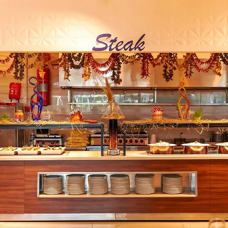 Crystal Centro - Ultimate 5*