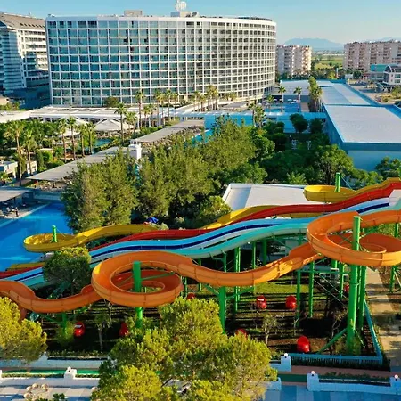 Ośrodek wypoczynkowy Crystal Centro Pearl Collection Antalya