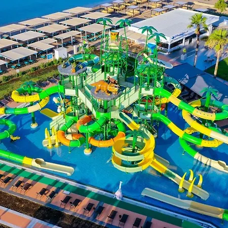 Üdülőközpont Crystal Centro - Ultimate Antalya