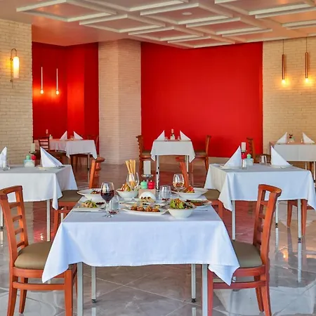 Crystal Centro - Ultimate Üdülőközpont 5*