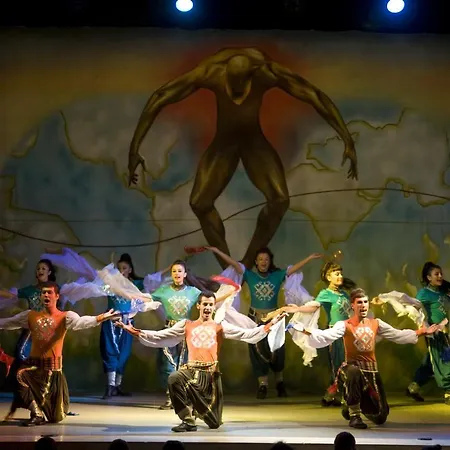 Crystal Centro - Ultimate Üdülőközpont 5*